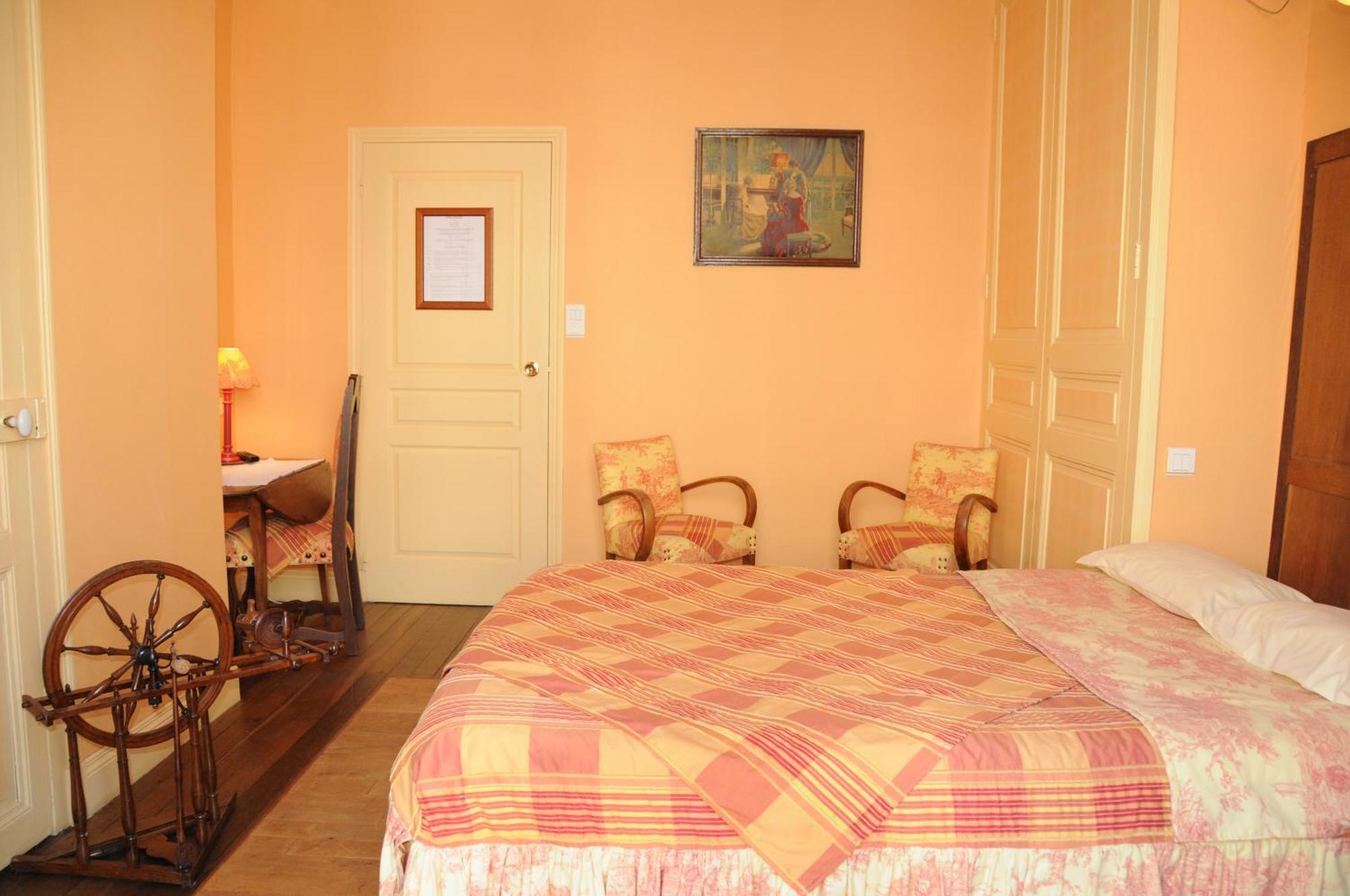 Le Jardin Du Vendome Hotel Tours Exterior photo
